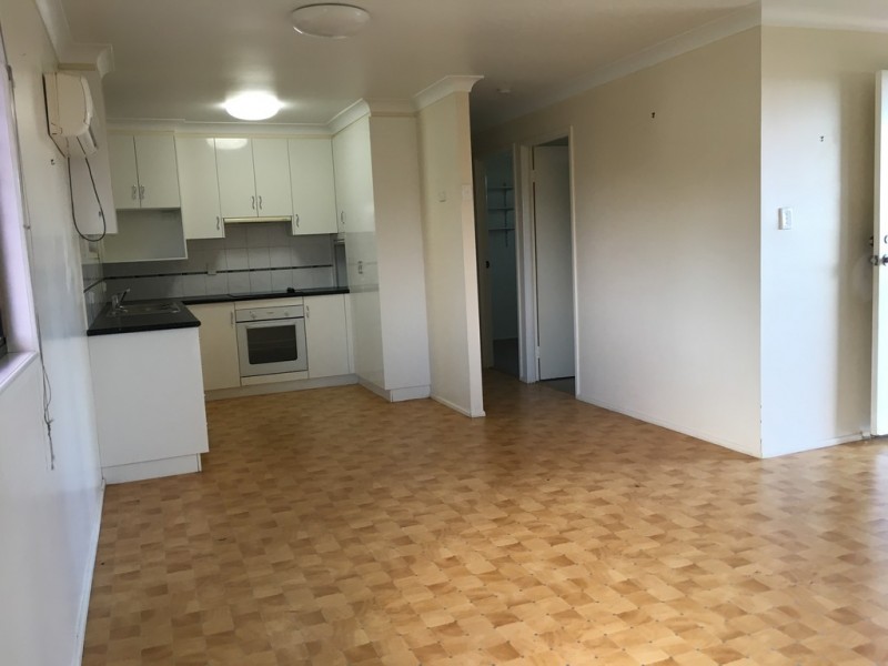 9 Coonawarra Court, Wilsonton Heights QLD 4350