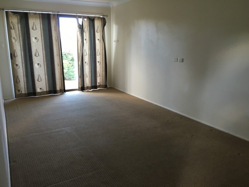 9 Coonawarra Court, Wilsonton Heights QLD 4350
