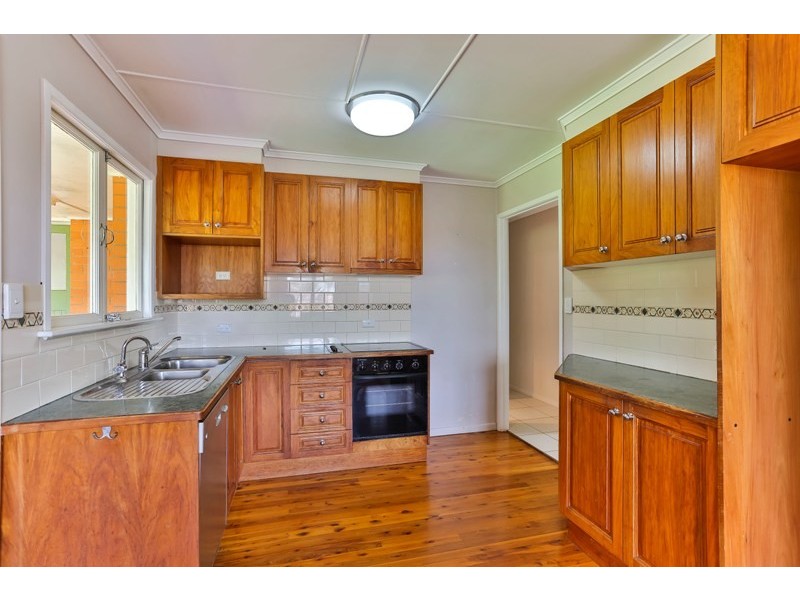 25 South Street, Rangeville QLD 4350