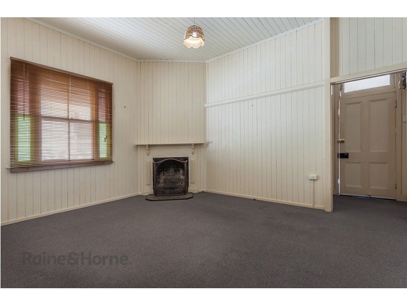 42 Grenier Street, Toowoomba City QLD 4350