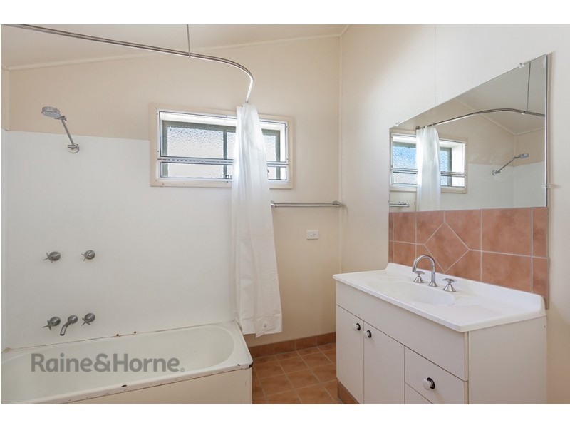 42 Grenier Street, Toowoomba City QLD 4350