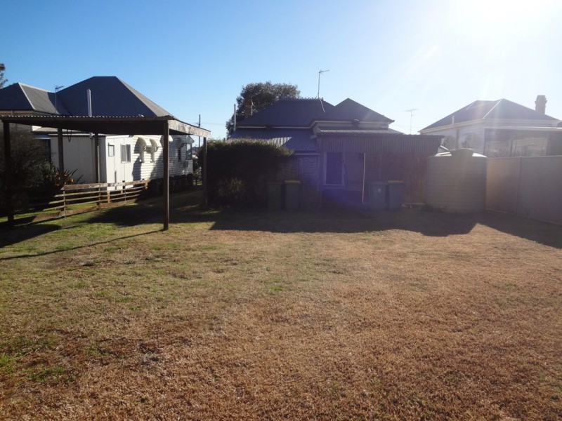 42 Grenier Street, Toowoomba City QLD 4350