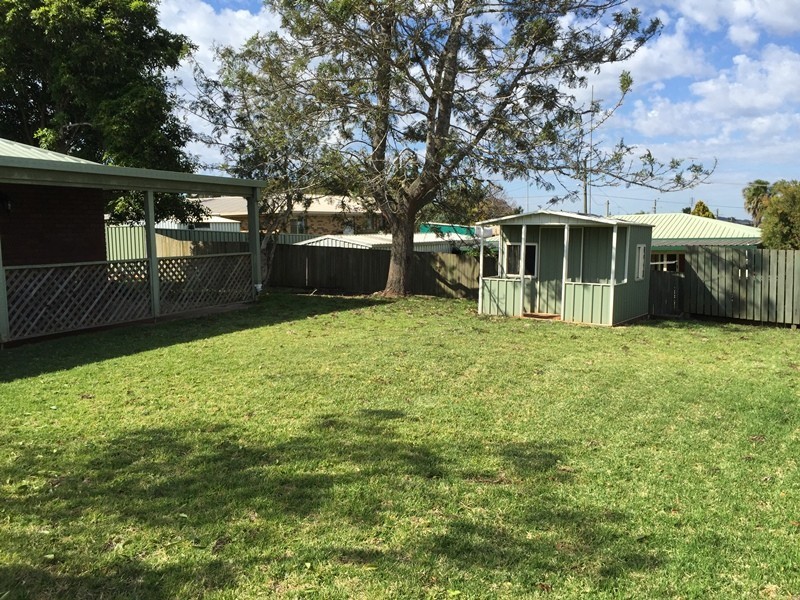 40 Redwood Street, Newtown QLD 4350
