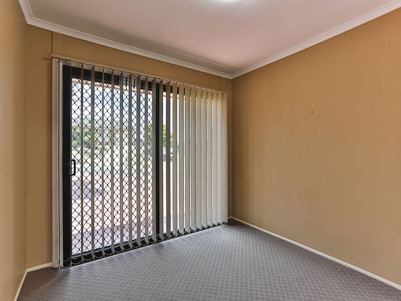 13 Batch Court, Harristown QLD 4350
