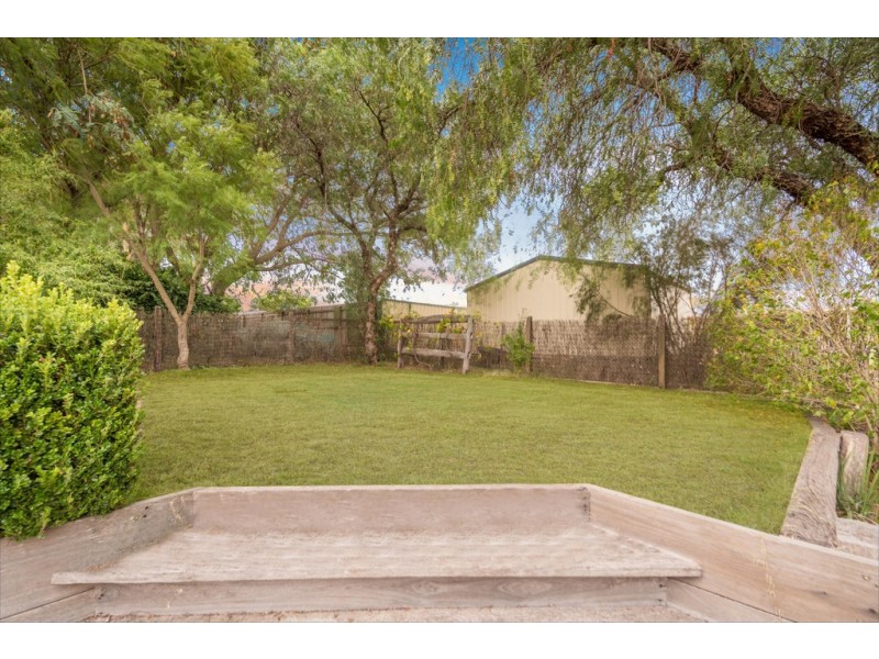 17 McLeod Court, Wyreema QLD 4352