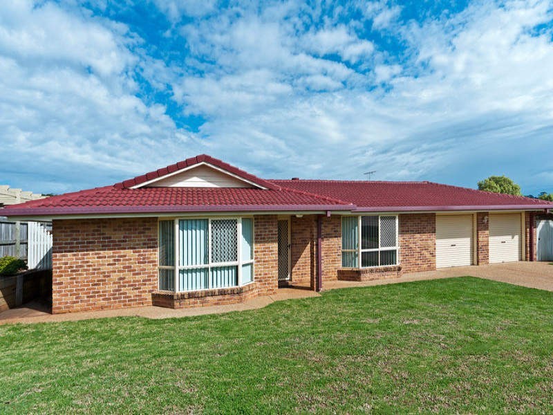 5 Lorraine Crescent, Centenary Heights QLD 4350
