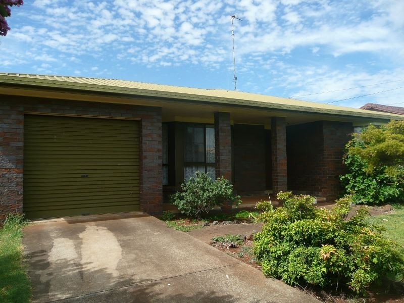 13 Redwood Street, Newtown QLD 4350