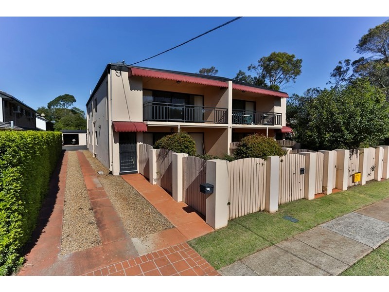 2/4 Scott Street, East Toowoomba QLD 4350