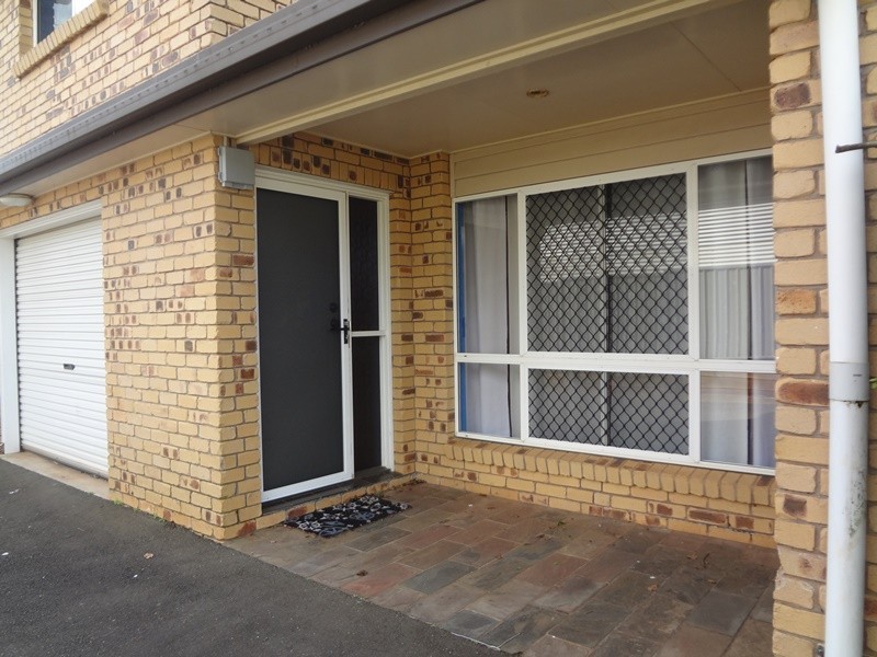 1/233 Hume Street, South Toowoomba QLD 4350