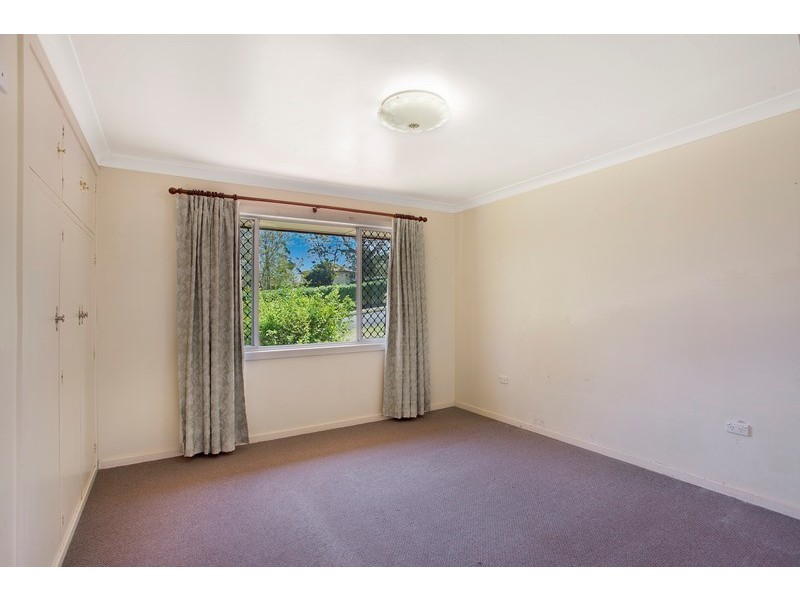 40 Rifle Range Road, Mount Lofty QLD 4350