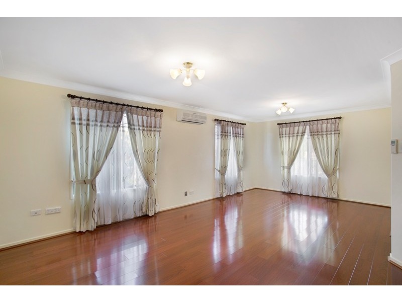 13 Kensington Court, Darling Heights QLD 4350