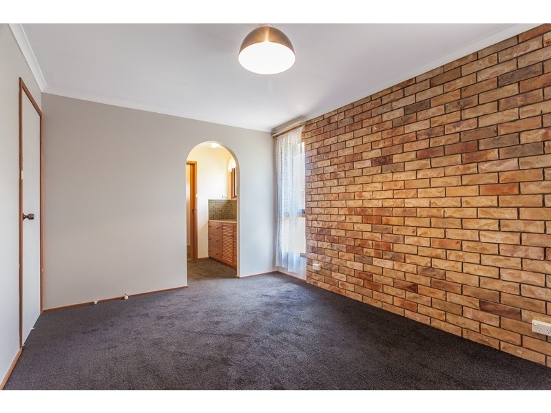 10 Arlaw Street, Centenary Heights QLD 4350