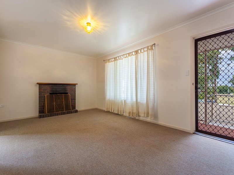 59 O’Quinn Street, Harristown QLD 4350