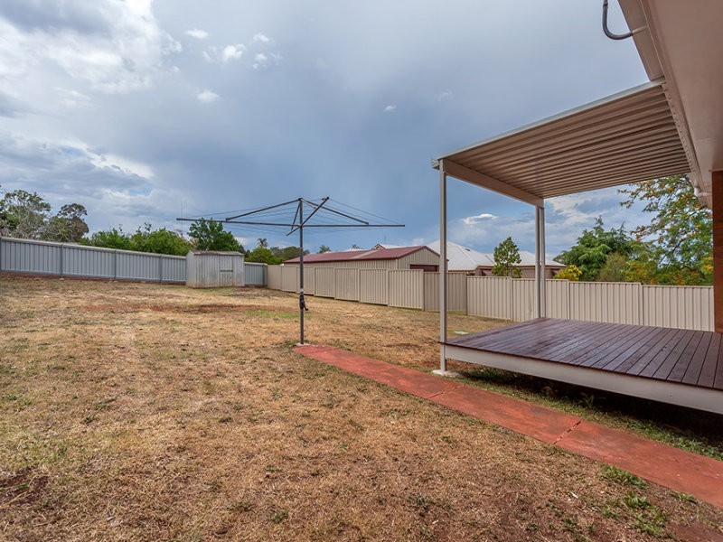 59 O’Quinn Street, Harristown QLD 4350