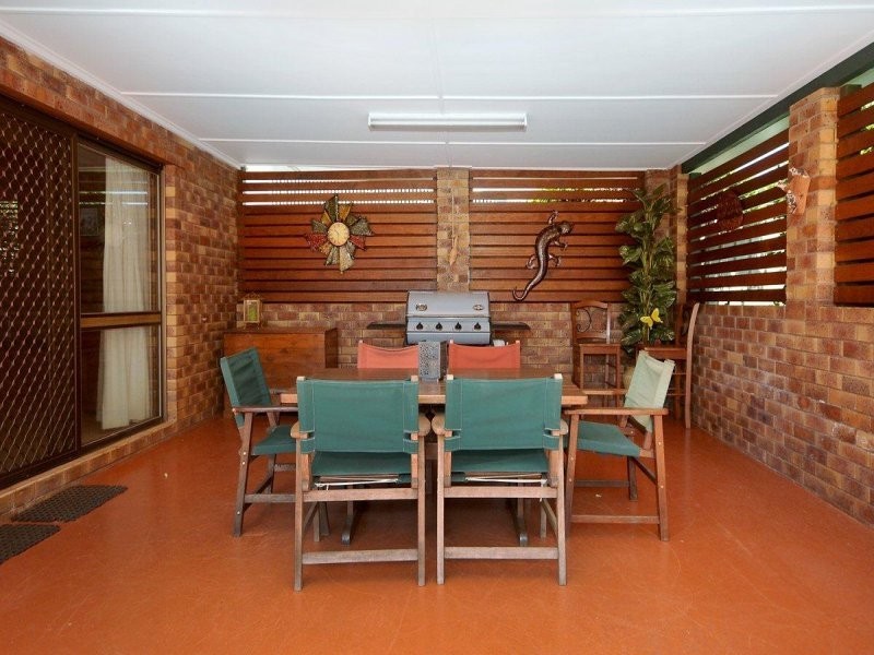 25 Drayton Road, Harristown QLD 4350
