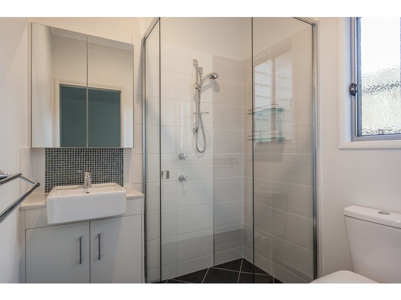 3/126 Long Street, Centenary Heights QLD 4350