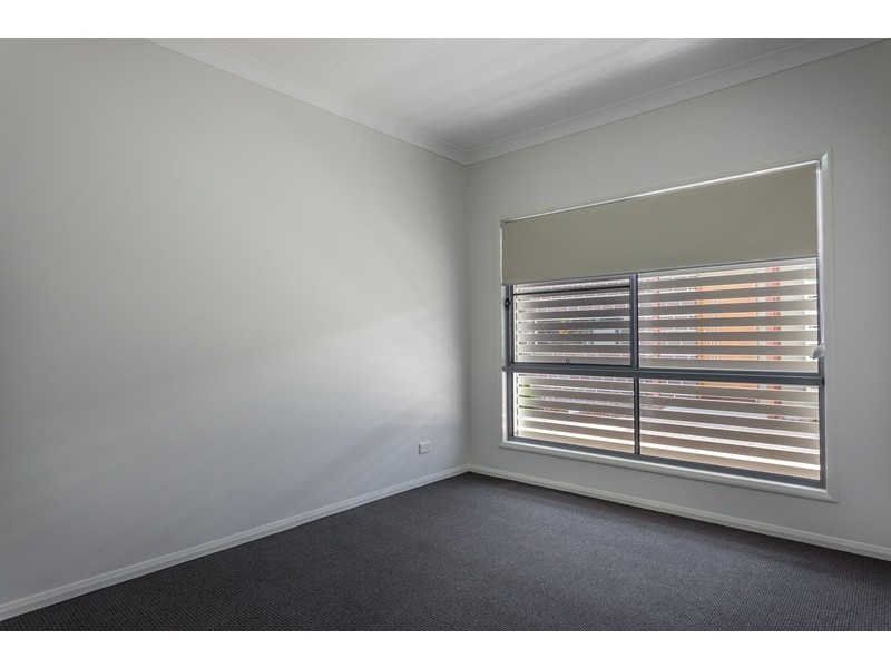 3/126 Long Street, Centenary Heights QLD 4350