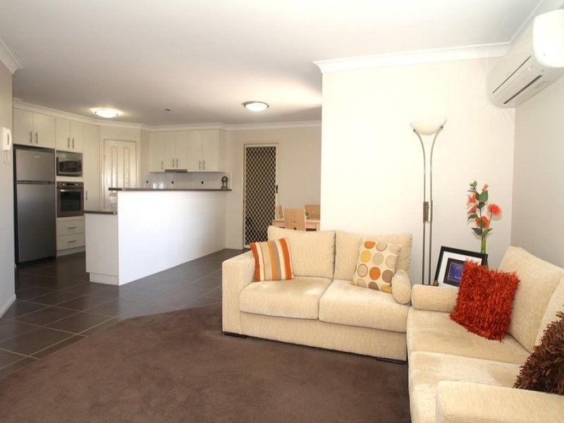 14/451 Alderley Street, Harristown QLD 4350
