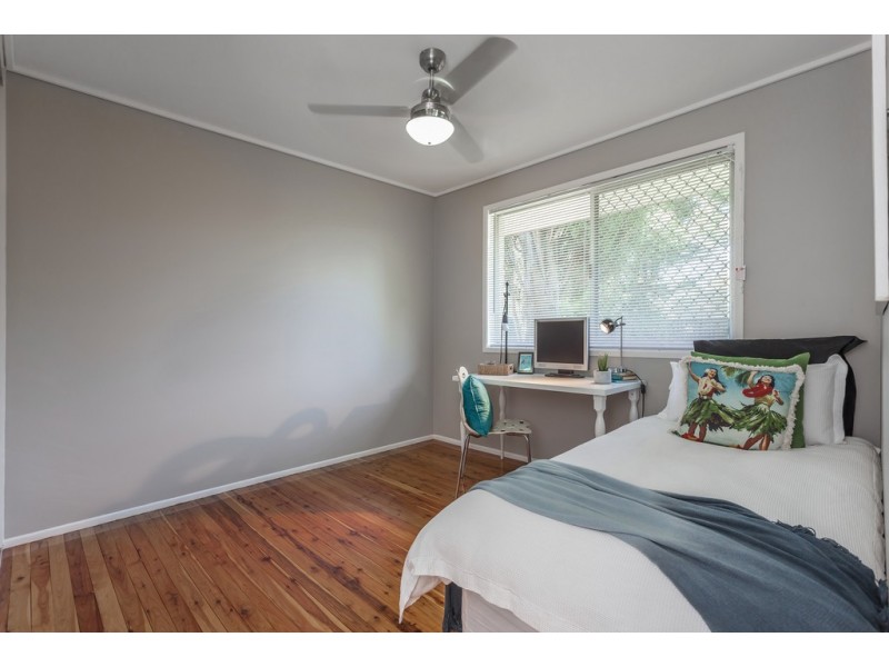 28 Merino Street, Harristown QLD 4350