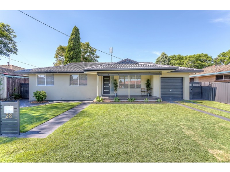 28 Merino Street, Harristown QLD 4350