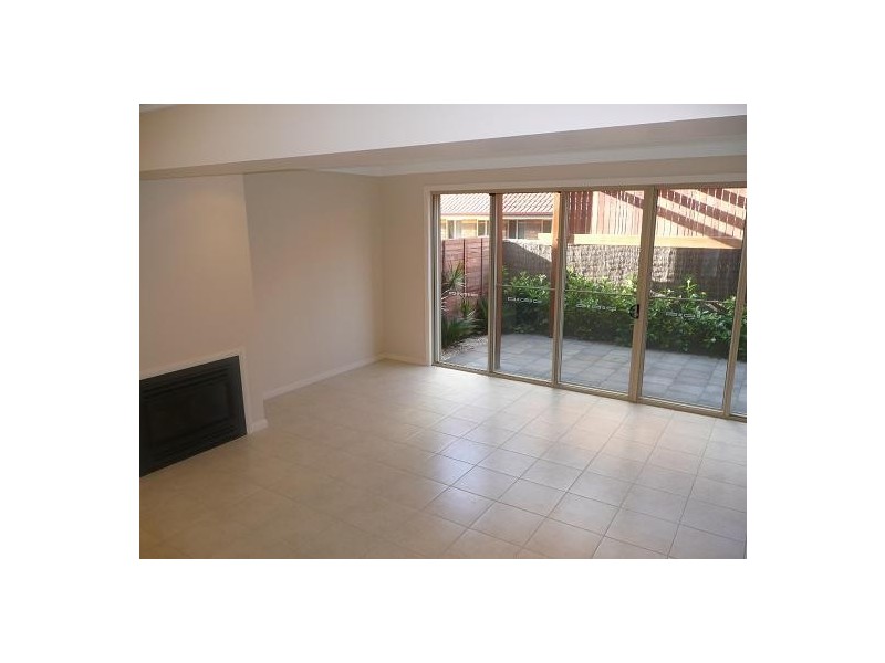 2/40 Cohoe Street, Rangeville QLD 4350