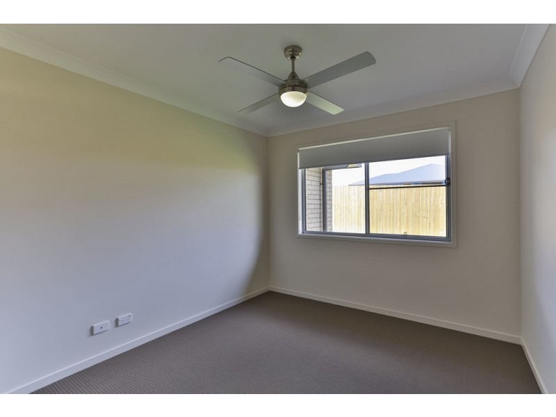 15 Wandoo Crescent, Westbrook QLD 4350