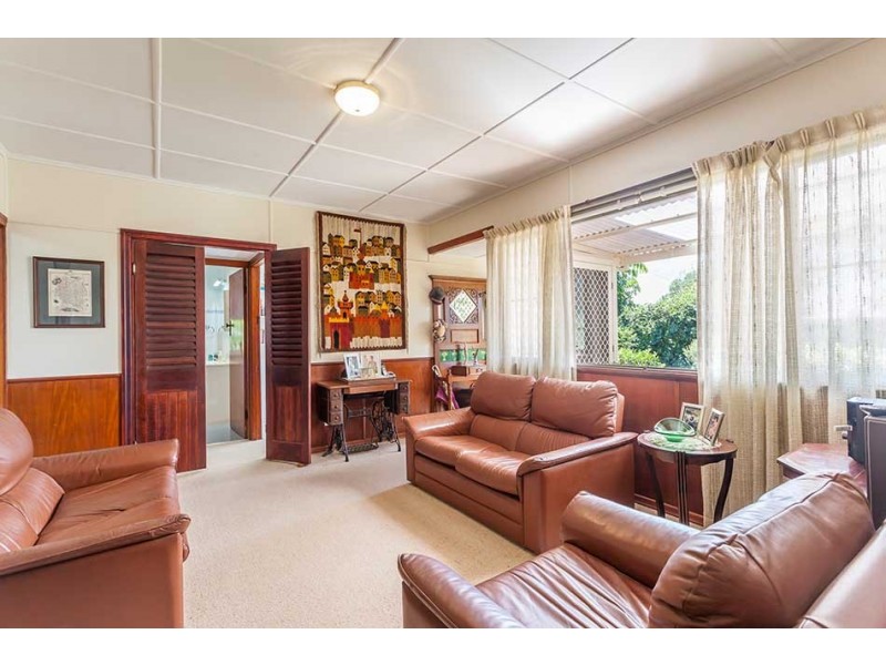 2 Mallon Street, Rangeville QLD 4350