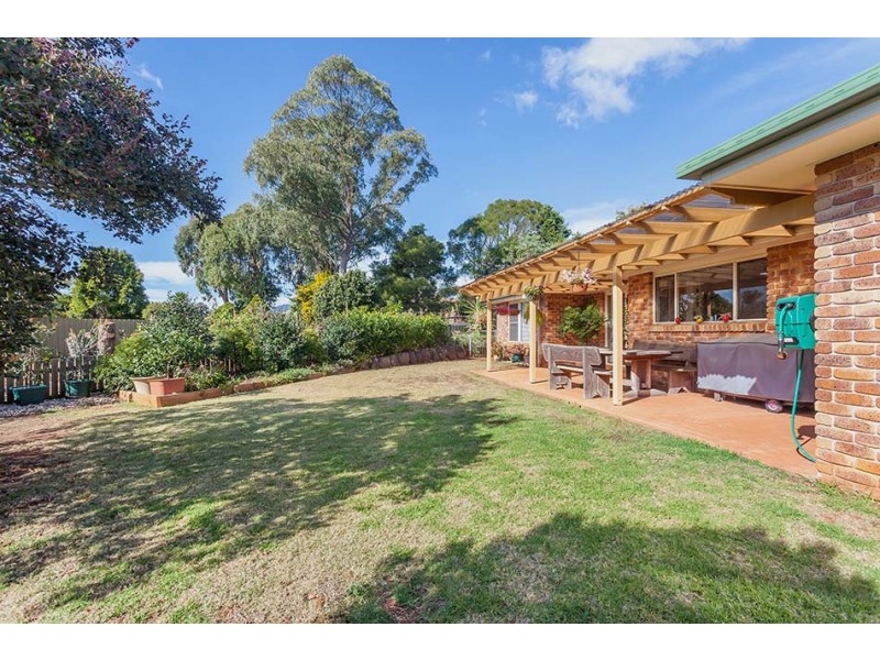 3 Petunia Close, Middle Ridge QLD 4350