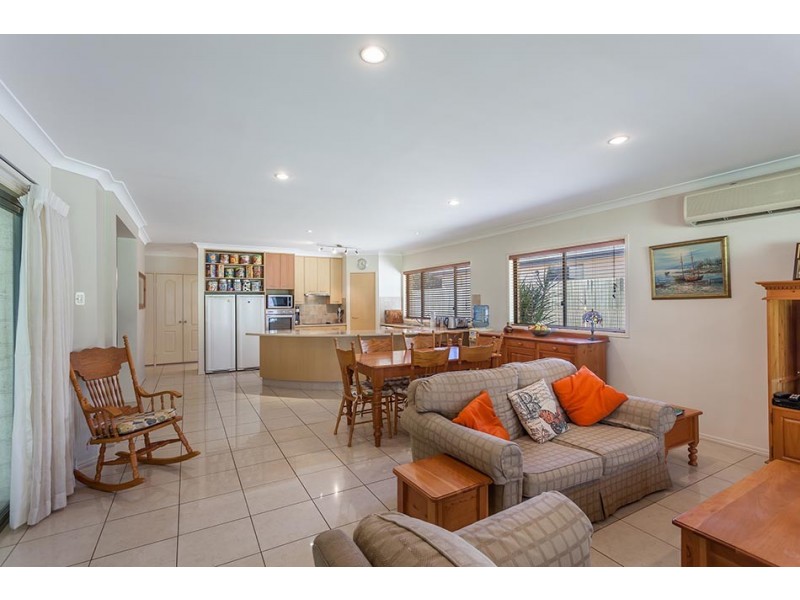 8 Leith Crescent, Rangeville QLD 4350