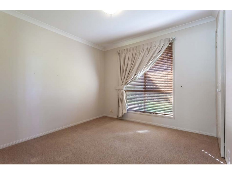 2 Nicola Street, Middle Ridge QLD 4350