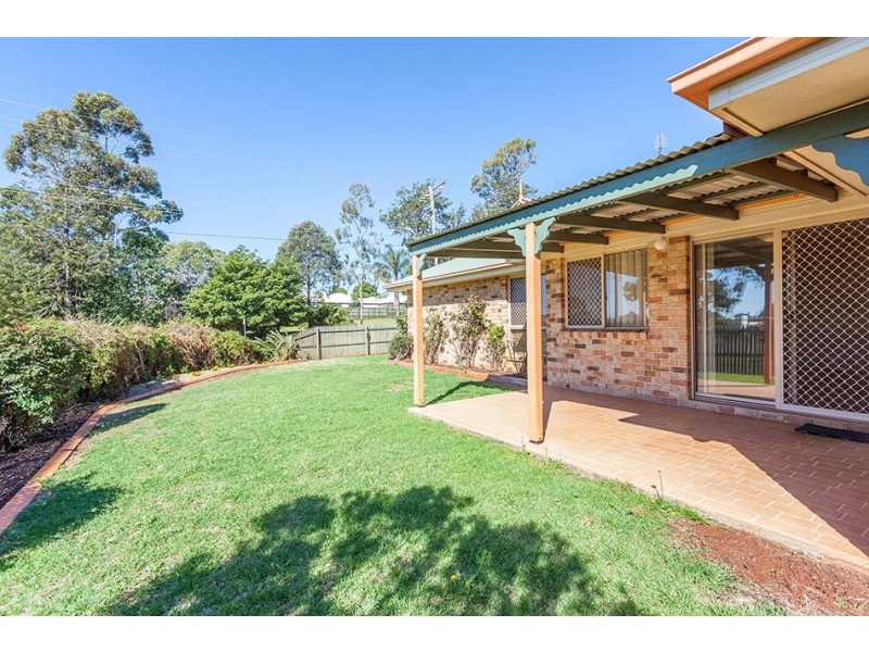 2 Nicola Street, Middle Ridge QLD 4350