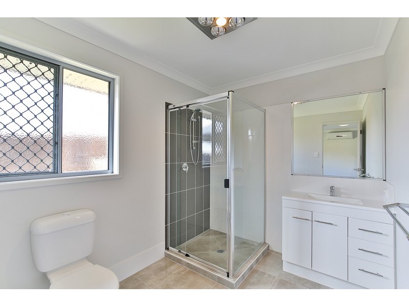 7 Maculan Crescent, Westbrook QLD 4350