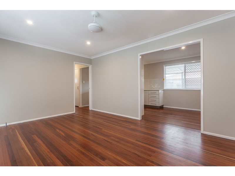 13 Maree Court, Centenary Heights QLD 4350