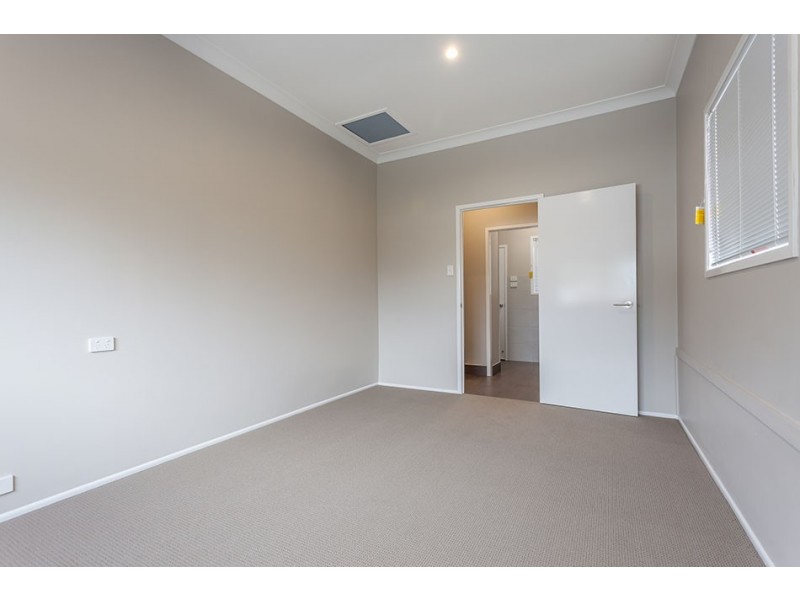 13 Maree Court, Centenary Heights QLD 4350