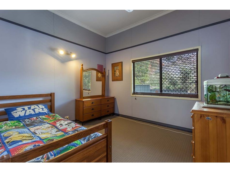 23 Christmas Street, North Toowoomba QLD 4350