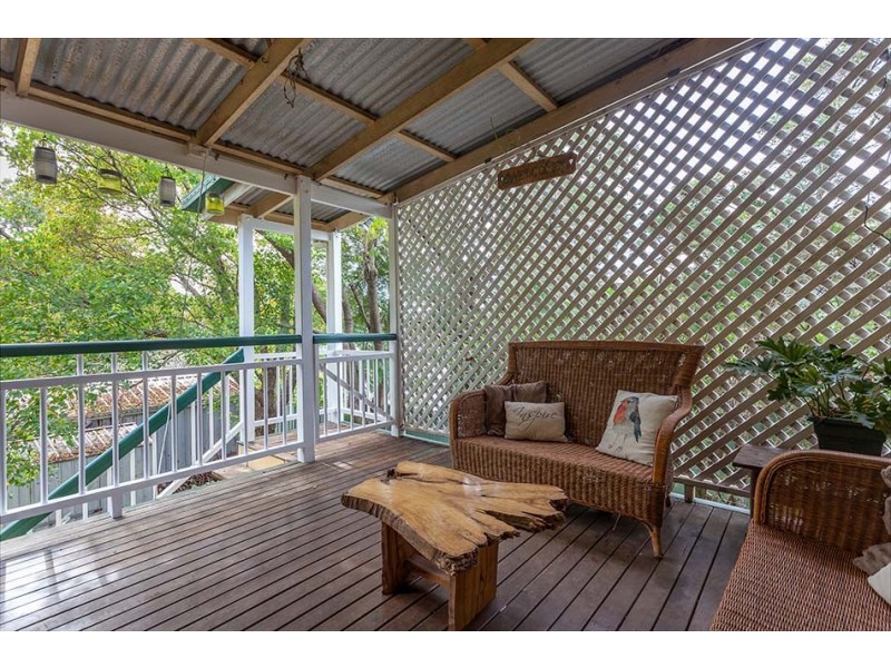 23 Christmas Street, North Toowoomba QLD 4350