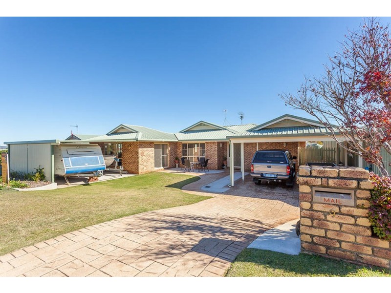 9 Navajo Street, Wilsonton QLD 4350