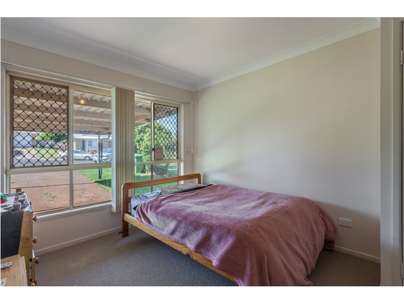 5 Blueberry Ash Court, Glenvale QLD 4350