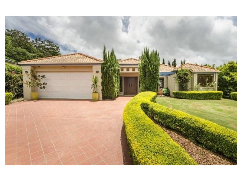 23 Windemere Terrace, Mount Lofty QLD 4350