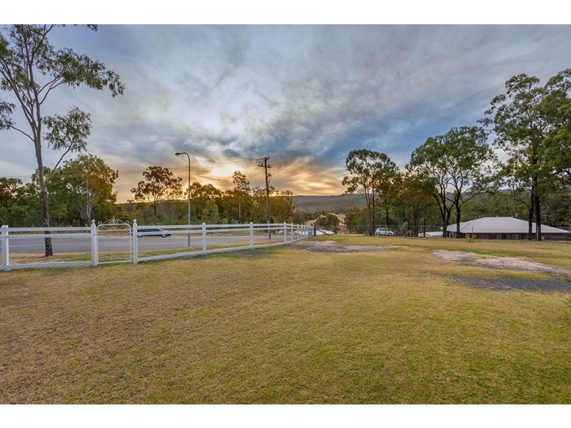 13 Jack Court, Murphys Creek QLD 4352