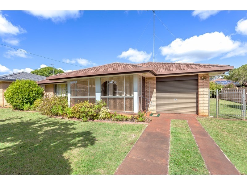 30 Orchid Street, Centenary Heights QLD 4350