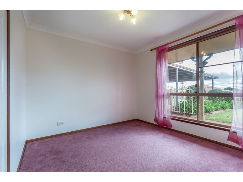 22 Osborne Court, Kearneys Spring QLD 4350