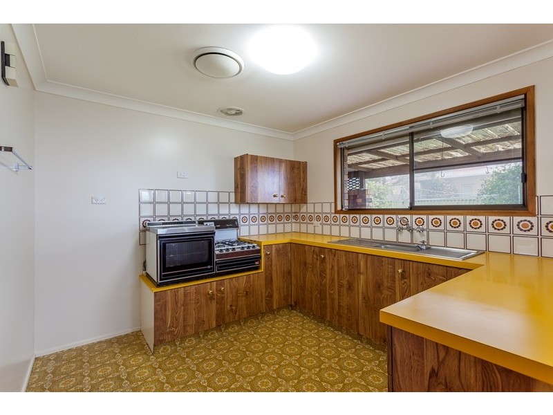 3 Magnolia Street, Centenary Heights QLD 4350