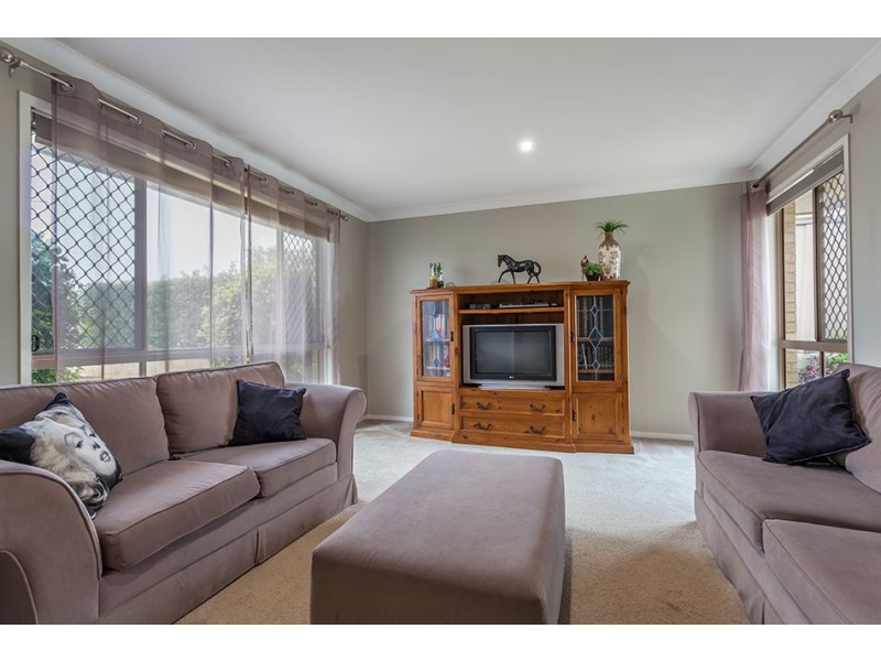 12 Barambah Street, Glenvale QLD 4350