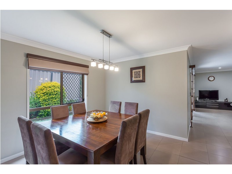 12 Barambah Street, Glenvale QLD 4350