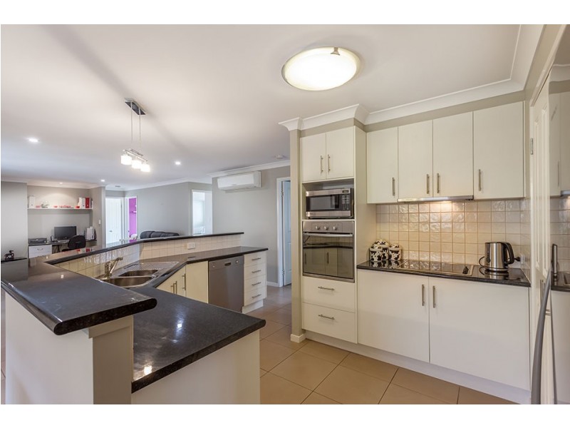 12 Barambah Street, Glenvale QLD 4350