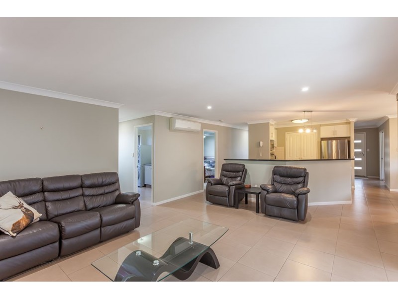 12 Barambah Street, Glenvale QLD 4350