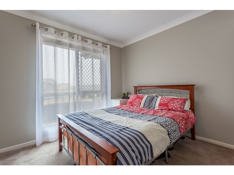 12 Barambah Street, Glenvale QLD 4350