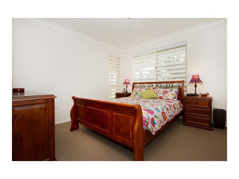 15 Carys Road, Glenvale QLD 4350