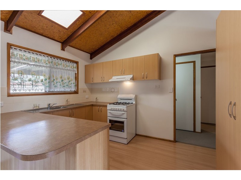 32 Kratzman Court, Kearneys Spring QLD 4350